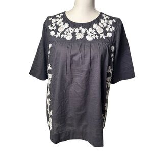 IVY JANE charcoal gray & white Embroidered short sleeve flowy blouse top XS NWT